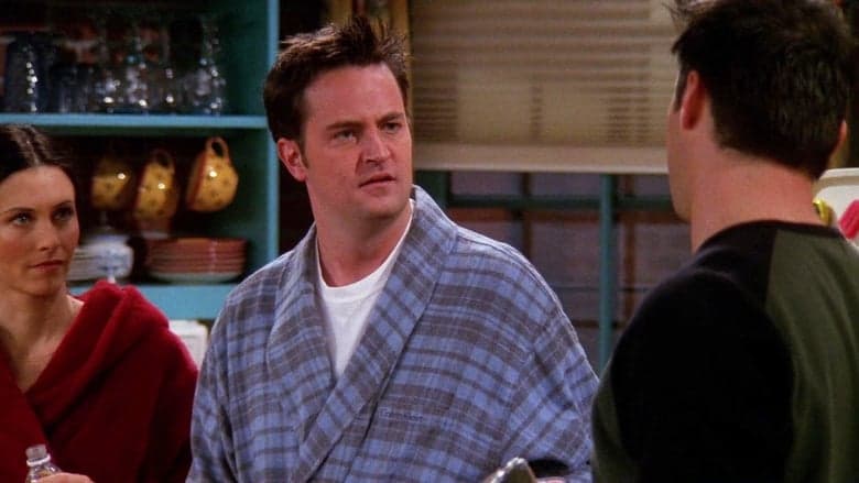 Cena de Aquele em que Chandler não consegue chorar